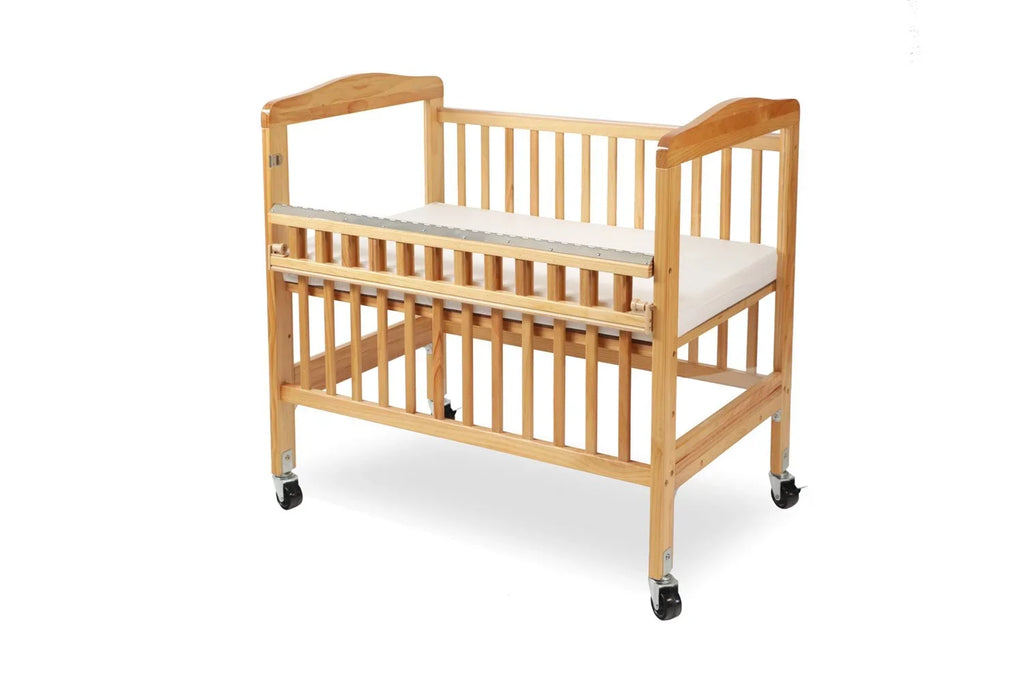 L.A. Baby Mini/Portable Non-folding Wooden Window Crib with Safety Gate
