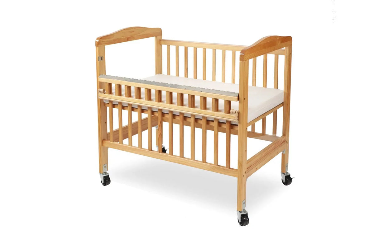 L.A. Baby Mini/Portable Non-folding Wooden Window Crib with Safety Gate