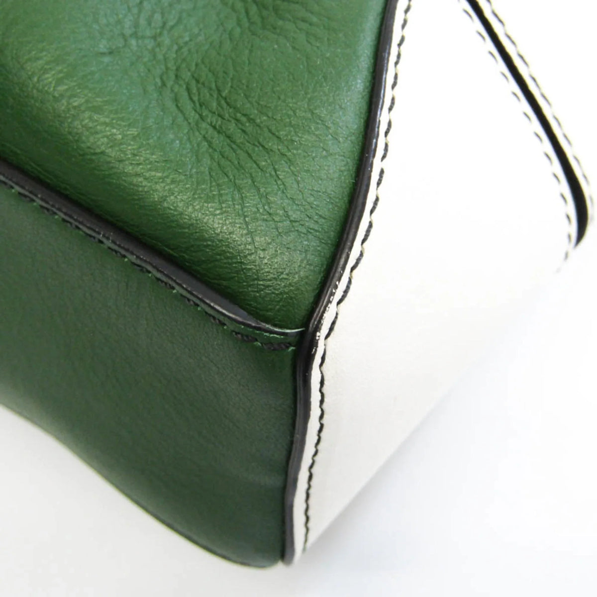 Pre-Owned Emilio Pucci Logo Mark 61BC15 Women,Men Leather Shoulder Bag Black,Green,White (Good)